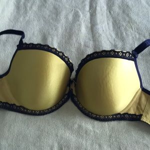 Chartreuse padded bra with black lace detail